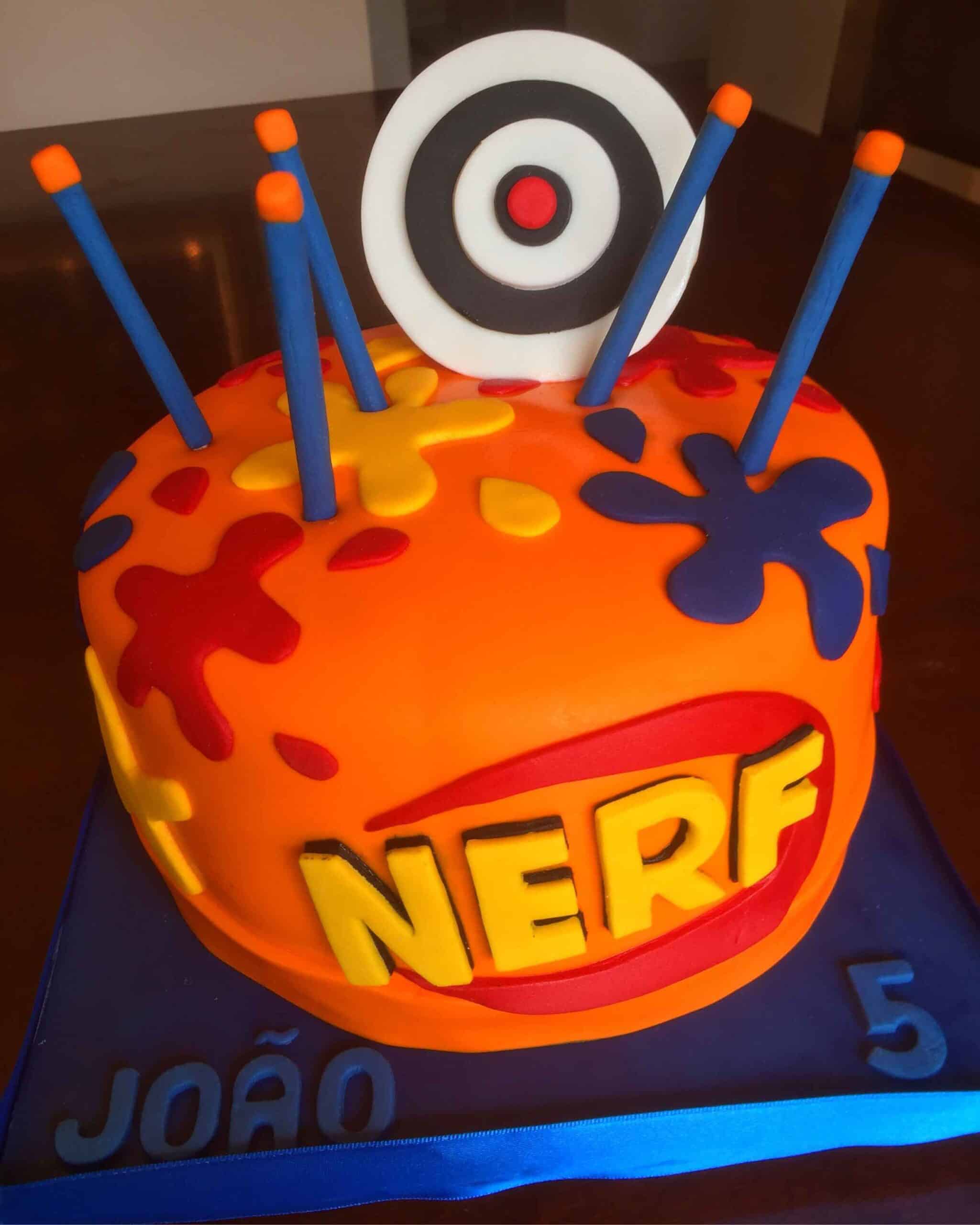 Bolo Nerf em Pasta Americana: Tiro Certeiro na Festa