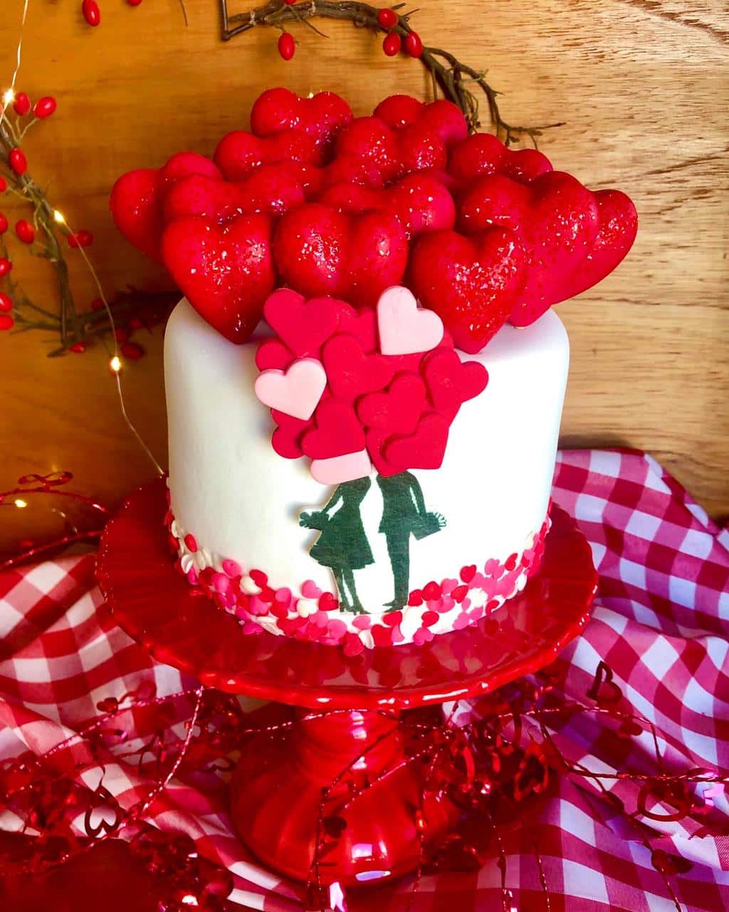 Bolo Dia dos Namorados com Pasta Americana - Zona Sul - Panamby - 2