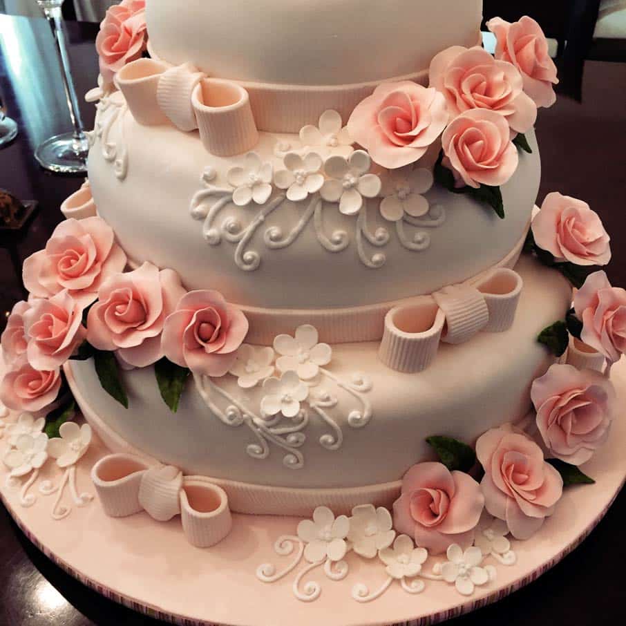 Bolo de Casamento Decorado - 11