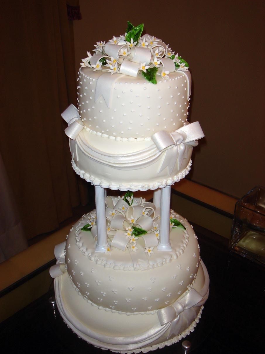 Bolo de Casamento Decorado - 16