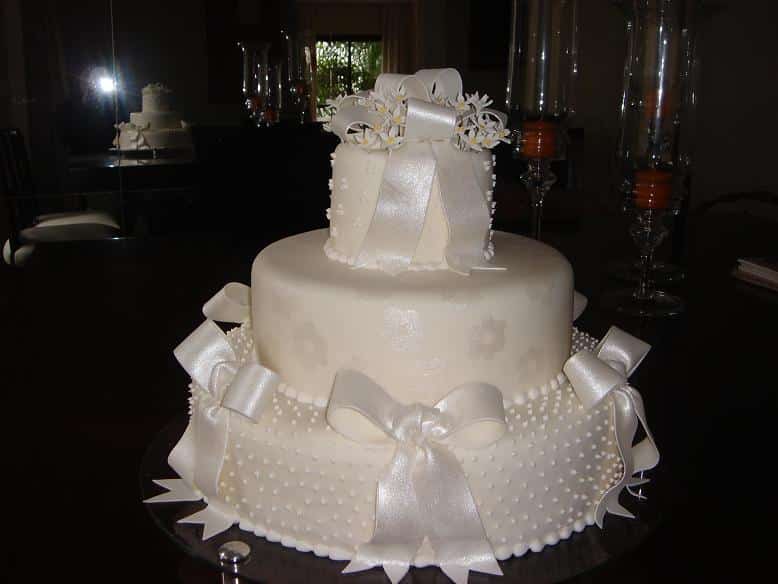 Bolo de Casamento Decorado - 17